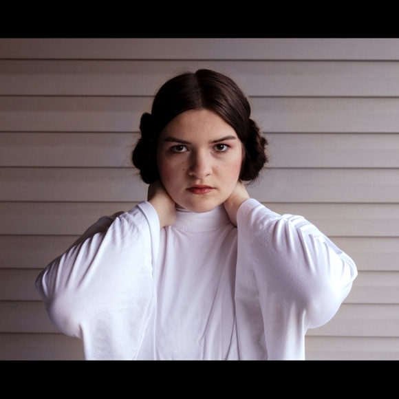 Meet your Posher, Emily - Picture 1 of 1